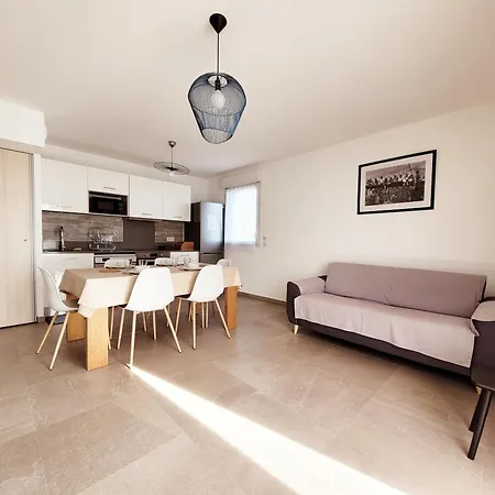 Appartement - T3 Neuf, Climatise, 4 Pers, Parking Inclus - Fr-1-794-98 *